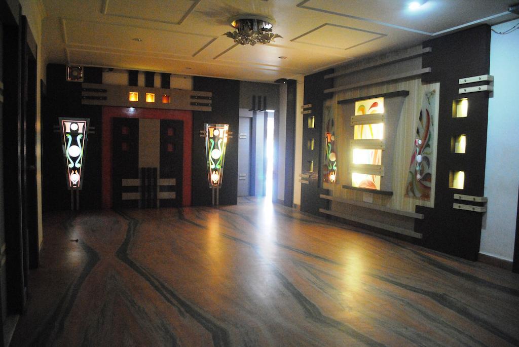 Padma Hotel Puri Luaran gambar